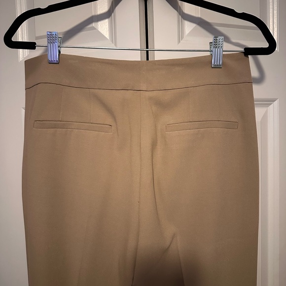 NWOT Ann Taylor size 8 Signature cut tan dress slacks. - Picture 7 of 10